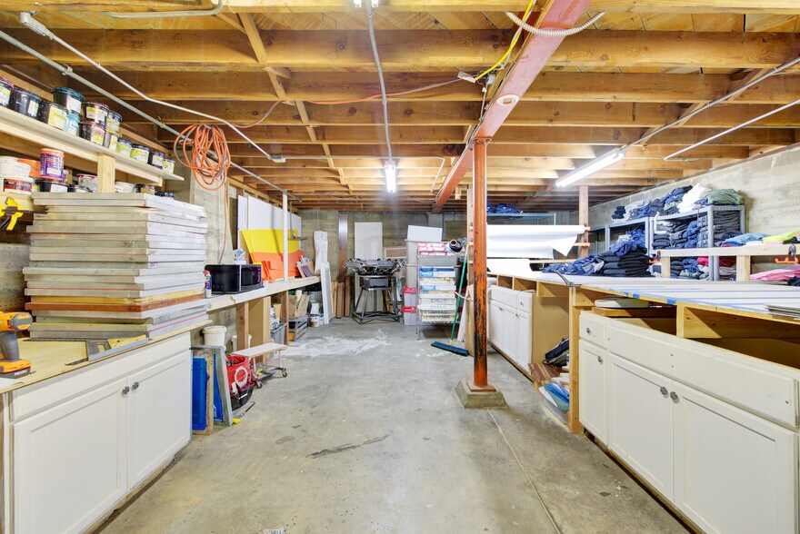 More Photos Of 830 Main St, Red Bluff Freestanding For Sale