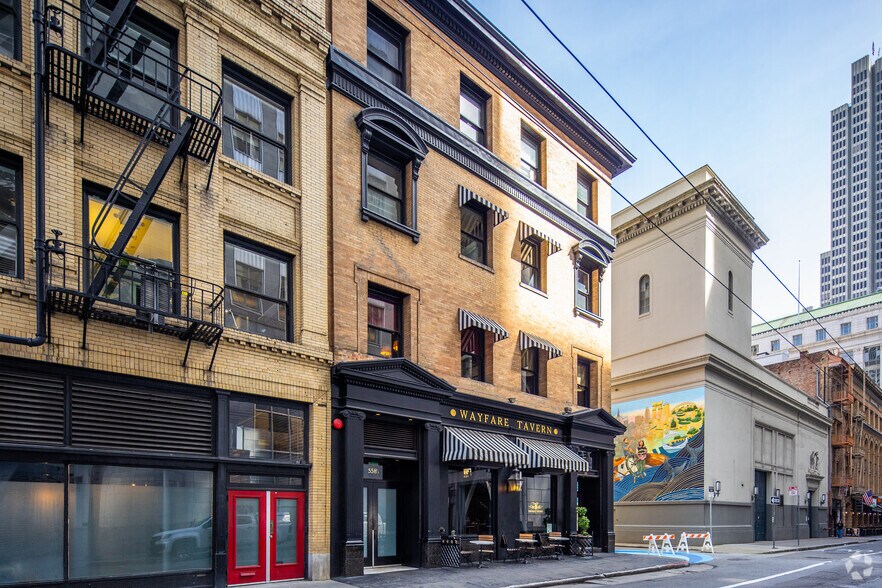 More Photos Of 558 Sacramento St, San Francisco Storefront Retail Office For Lease