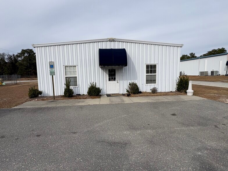 More Photos Of 11375 US-701 Hwy, Elizabethtown Refrigeration Cold Storage For Sale