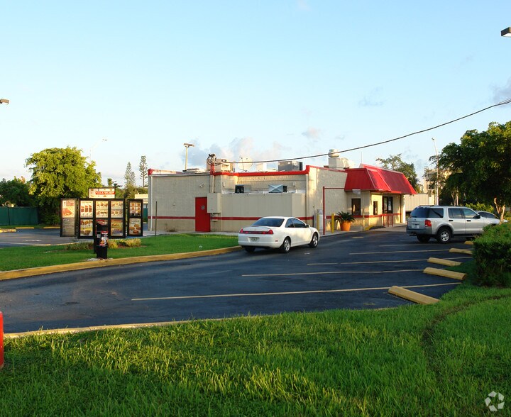 More Photos Of 1720 E Sunrise Blvd, Fort Lauderdale Fast Food For Lease