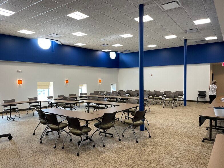 More Photos Of 1 Mt Hope Ave, Rochester Office For Sale