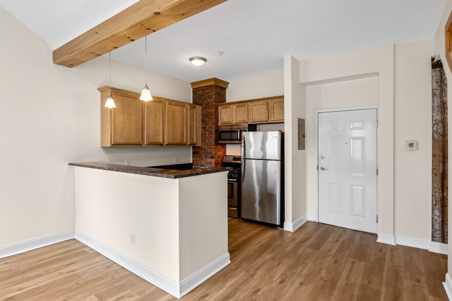 More Photos Of 111 Pine St, Albany Multifamily For Sale