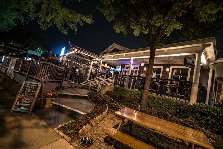 More Photos Of 3407 McKinney Ave, Dallas Restaurant For Lease
