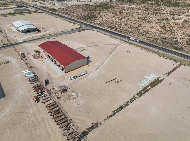 More Photos Of 16511 W Basin St, Odessa Industrial For Lease