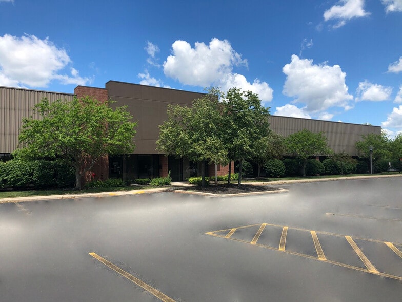 More Photos Of 2100 Brighton Henrietta Town Line Rd, Rochester Office For Lease