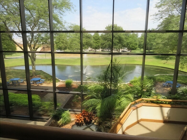 More Photos Of 700 & 734 S Waverly Rd, Holland Office For Sale