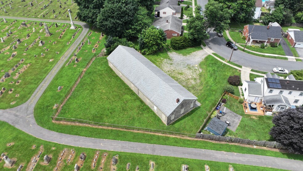 More Photos Of 98 Henderson St, Phillipsburg Warehouse For Sale