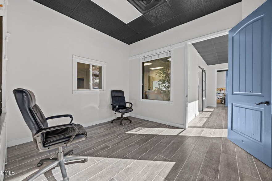 More Photos Of 1665 N Market Dr, Raleigh Light Manufacturing For Lease