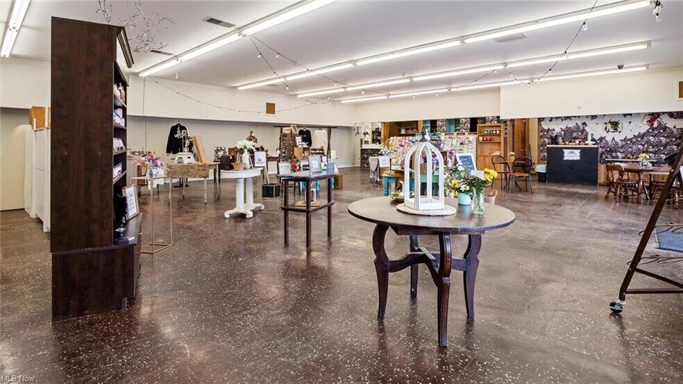 More Photos Of 22 3rd st, Frazeysburg Storefront For Sale