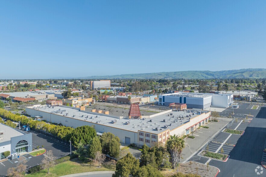 More Photos Of 6048-6096 Stevenson Blvd, Fremont General Retail For Sale