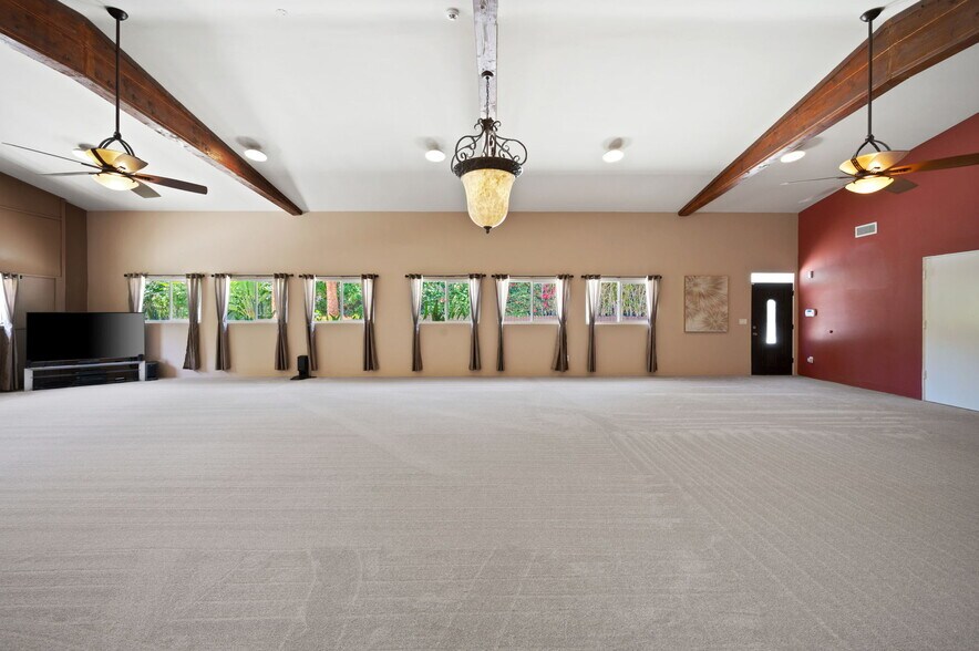 More Photos Of 5905 Old Wheeler Rd, La Verne Assisted Living For Lease