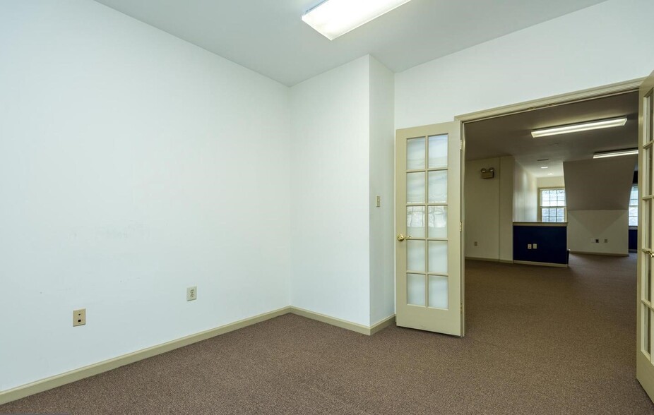 More Photos Of 3900 Mechanicsville Rd, Doylestown Loft Creative Space For Sale