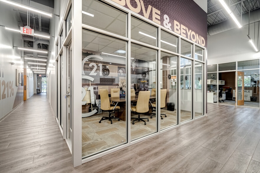 More Photos Of 5990 Kingstowne Towne Ctr, Alexandria Coworking Space