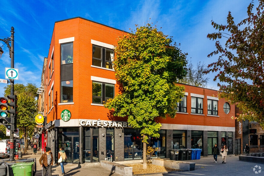 More Photos Of 3601 Boul Saint-Laurent, Montréal Storefront Retail Residential For Lease