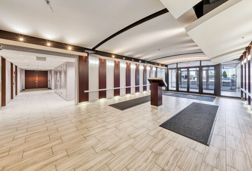 More Photos Of 1200 Jorie Blvd, Oak Brook Office Residential For Lease