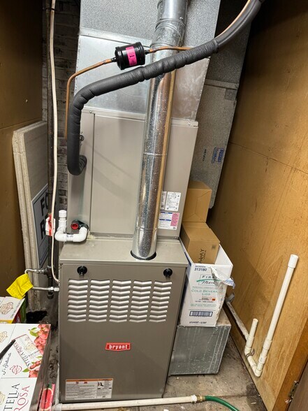 More Photos Of 160 W Broadway St, Sparta Specialty For Sale