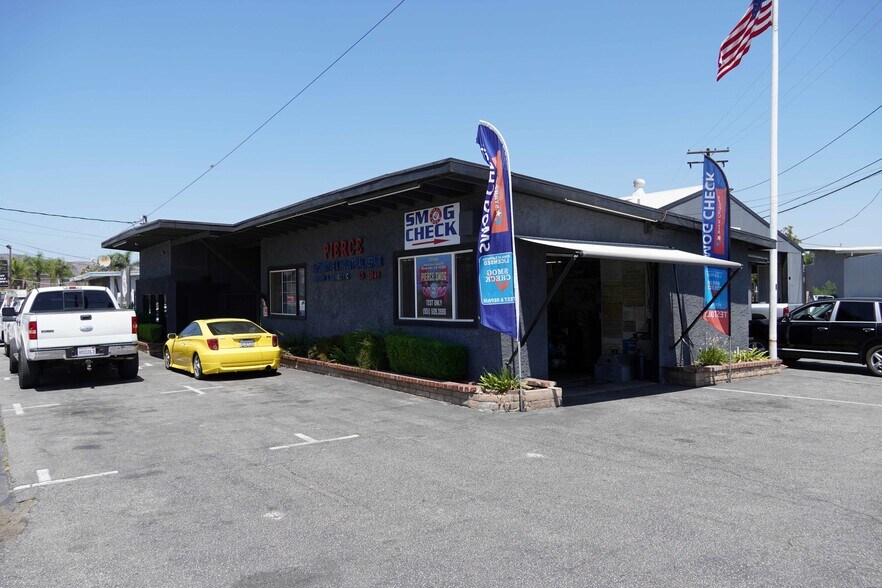 Primary Photo Of 10941 Hole Ave, Riverside Auto Repair For Sale