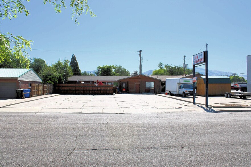 Primary Photo Of 122-134 Warren Ave, Pocatello Restaurant For Sale
