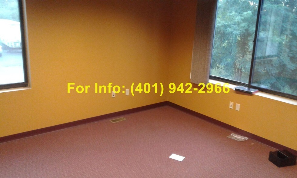 More Photos Of 81 Western Industrial Dr, Cranston Warehouse For Sale