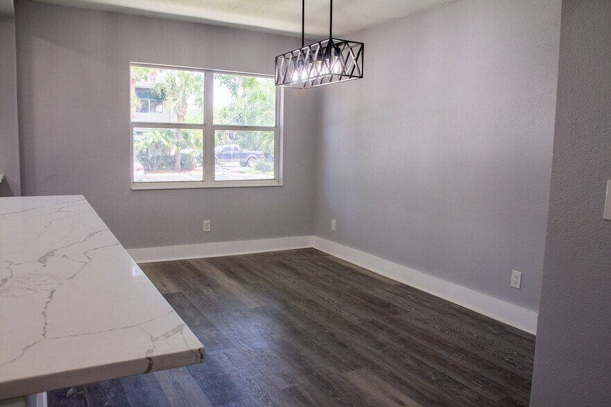 More Photos Of 3901 W Platt St, Tampa Assisted Living For Sale