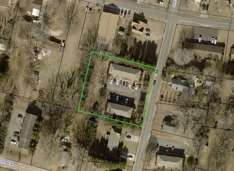More Photos Of 1310 14th Street Dr NE, Hickory Multifamily For Sale