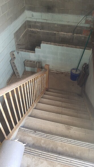 More Photos Of 502-514 6th St N, Texas City General Retail For Sale