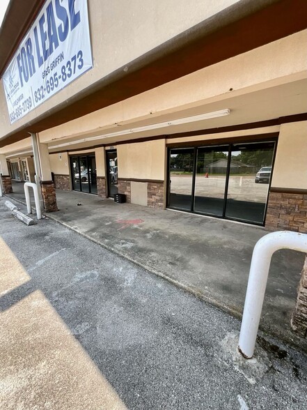 Primary Photo Of 2005 Ward Rd, Baytown Freestanding For Lease