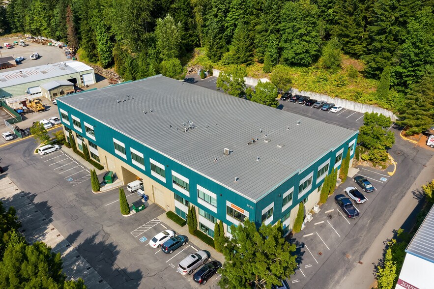 More Photos Of 20250 144th Ave NE, Woodinville Flex For Lease