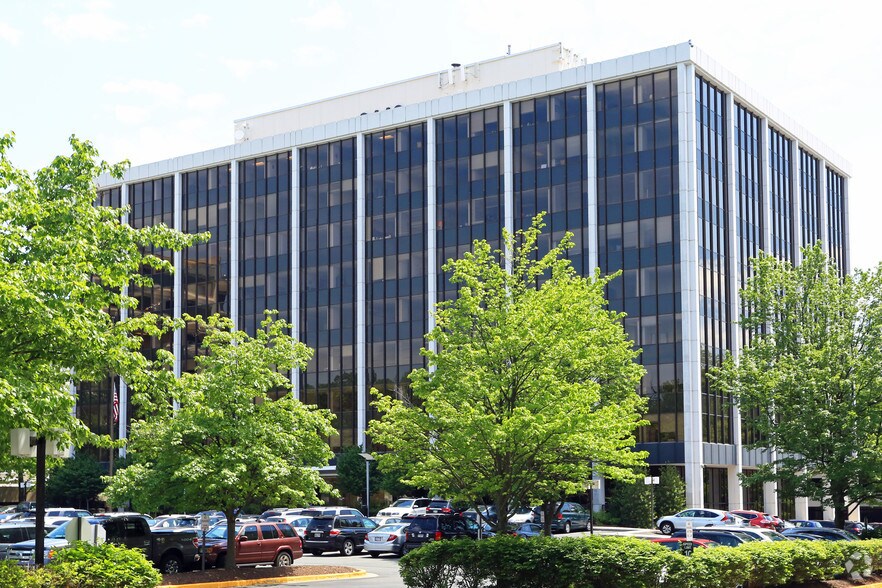 More Photos Of 6110 Executive Blvd, Rockville Office For Lease