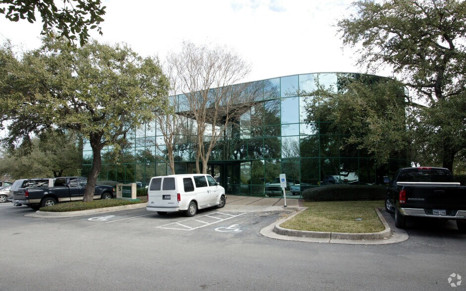 More Photos Of 4242 Medical Dr, San Antonio Medical For Sale