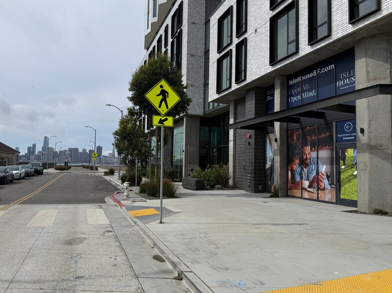 More Photos Of 39 Bruton St, San Francisco Apartments For Lease