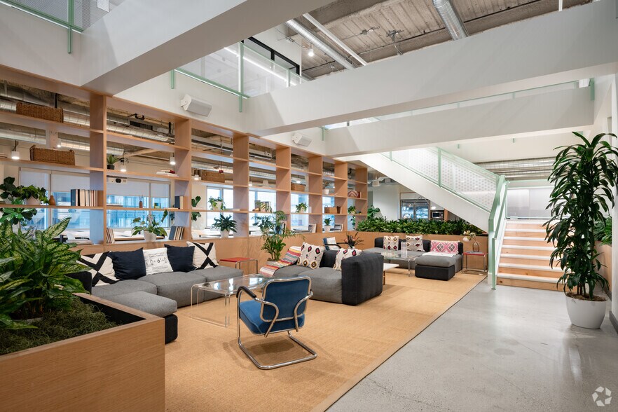 More Photos Of 1201 3rd Ave, Seattle Office For Lease