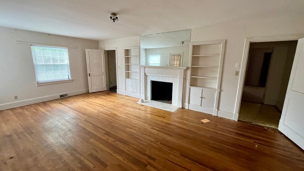 More Photos Of 1373 Delwood Dr SW, Lenoir Religious Facility For Sale