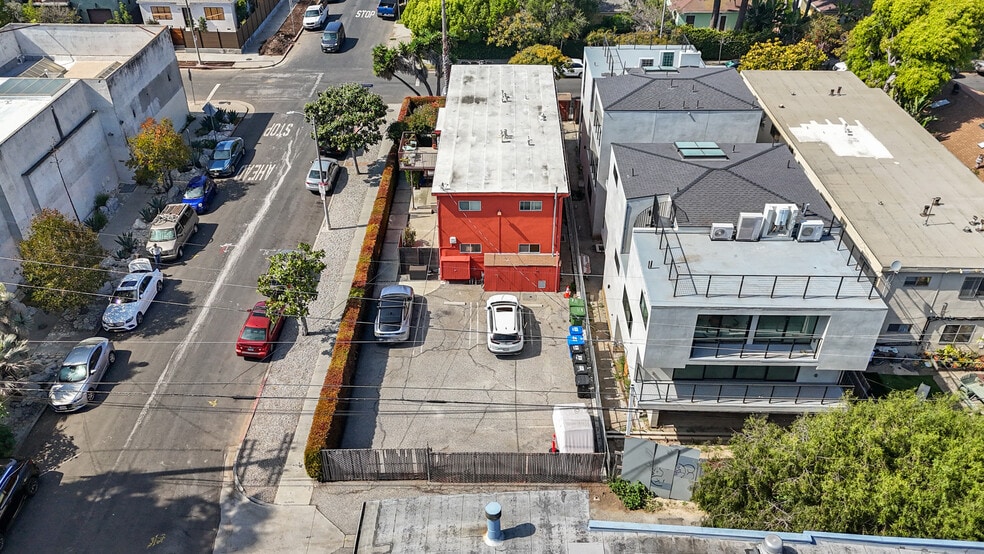 More Photos Of 502 Westminster ave, Venice Apartments For Sale