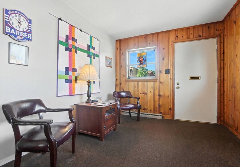 More Photos Of 5402-5404 N Main St, Dayton Office For Sale