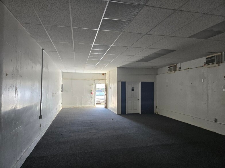 More Photos Of 2118 E 1st St, Los Angeles Storefront For Lease