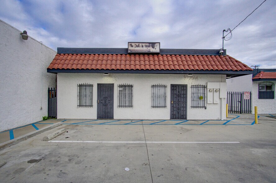 More Photos Of , Pico Rivera General Retail For Sale