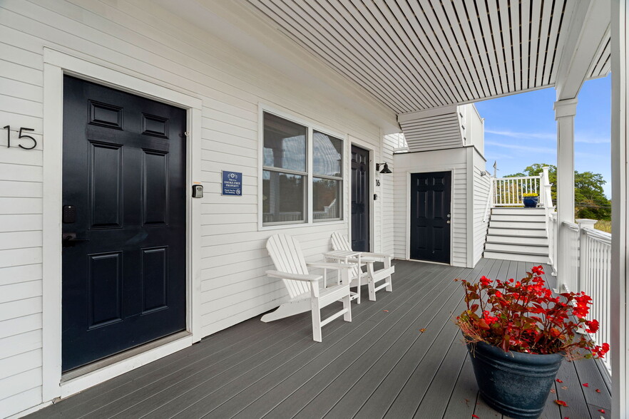 More Photos Of 175 Bridge Rd, Salisbury Hotel For Sale