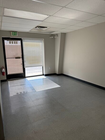 More Photos Of 3450 Fillmore Ridge Hts, Colorado Springs Warehouse For Lease
