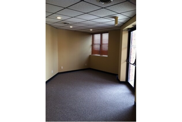 More Photos Of 5385 Main St, Buffalo General Retail For Sale