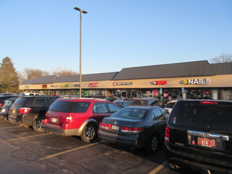 More Photos Of 24101-24201 Lorain Rd, North Olmsted Restaurant For Sale