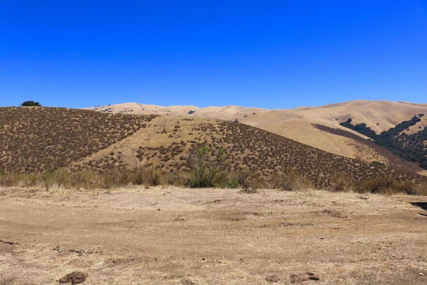 More Photos Of 32800 Johnson Canyon Rd, Gonzales Land For Sale