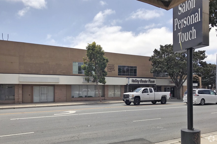 More Photos Of 945 S Main St, Salinas Storefront For Lease