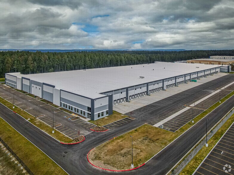 More Photos Of 7816 Hawks Prairie Rd NE, Lacey Distribution For Lease