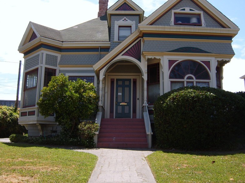 More Photos Of 111 Liberty St, Petaluma Office For Lease