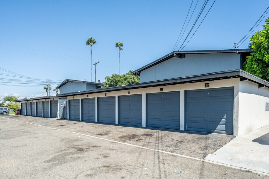 More Photos Of 205 S McCoy Rd, Orange Apartments For Sale