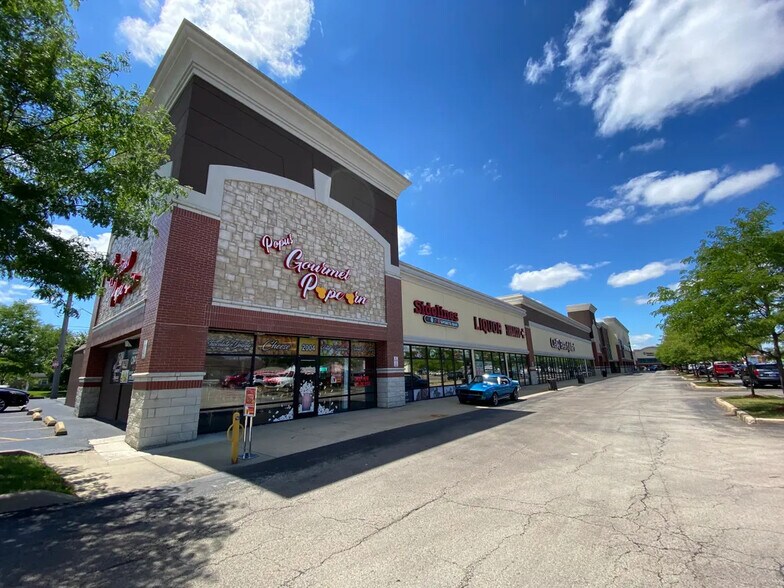 More Photos Of 2112 W Jefferson St, Joliet Unknown For Lease