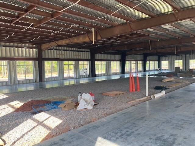 More Photos Of 1150 Jimmy Daniel Rd, Bogart Office For Lease