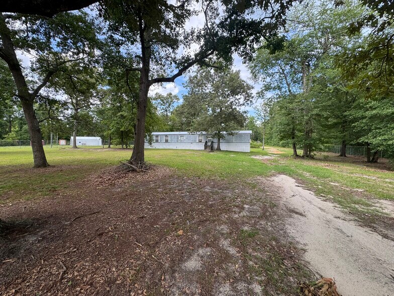 More Photos Of 399 Ireland Dr, Lumber Bridge Multifamily For Sale