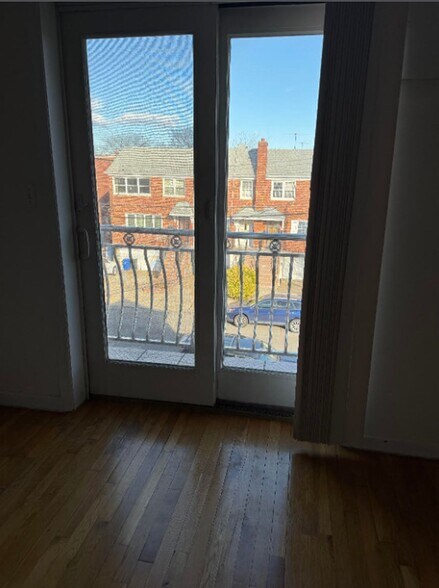 More Photos Of 215th St, Bayside Apartments For Sale